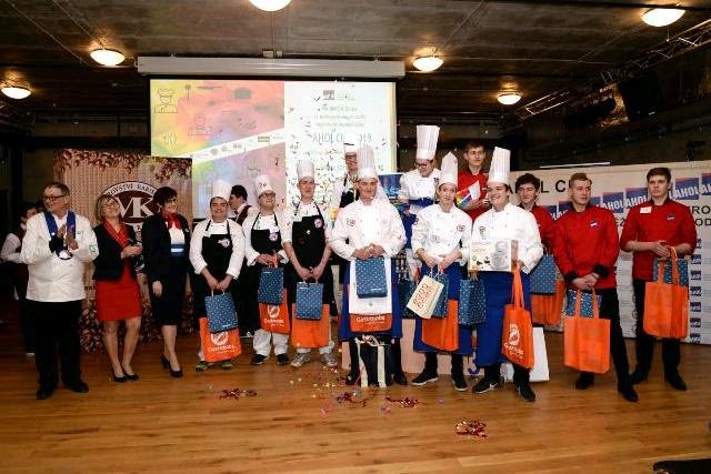 V soutěži čtyřčlenných kuchařských družstev se z prvního místa radoval tým Střední školy společného stravování Ostrava