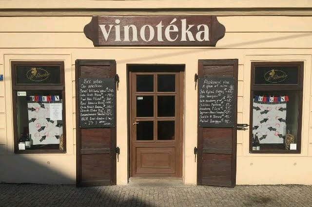 Vinotéka Merlot - Zastávka v Plzni