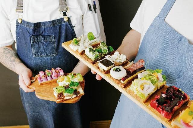 Bistro Sisters je královstvím chlebíčků