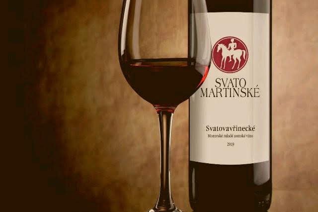 Svatomartinské víno bude letos k dostání výjimečně už 3 dny před svatým Martinem