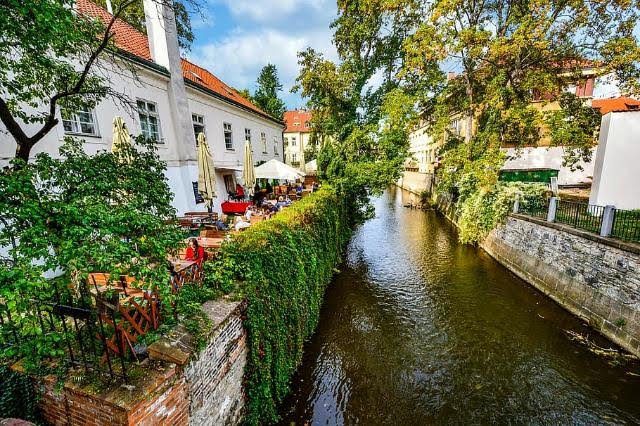 Restaurace, zahrádka