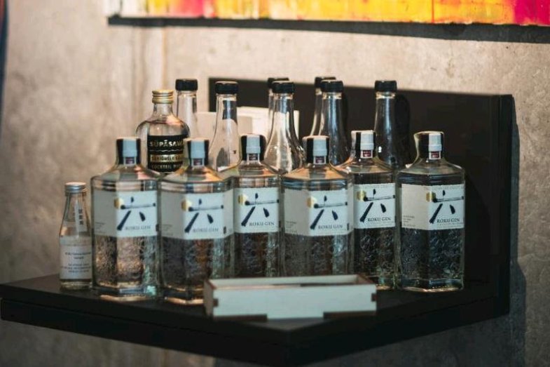 Zcela nevšední chuťový zážitek vám poskytne japonský ROKU Gin s pravým Kampotským pepřem